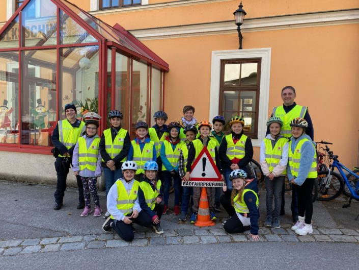 Volksschule St. Aegyd, Training für den Radführerschein