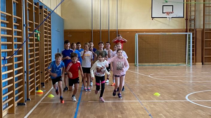 Volksschule St. Aegyd, Hopsi Hopper
